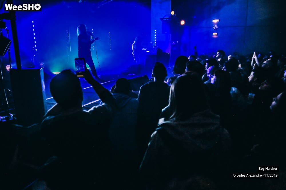 17/31 photos du spectacle Boy Harsher