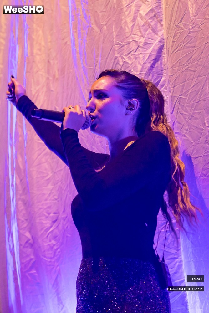 12/50 photos du spectacle Tessa B