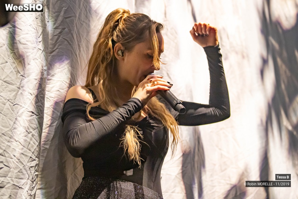 44/50 photos du spectacle Tessa B