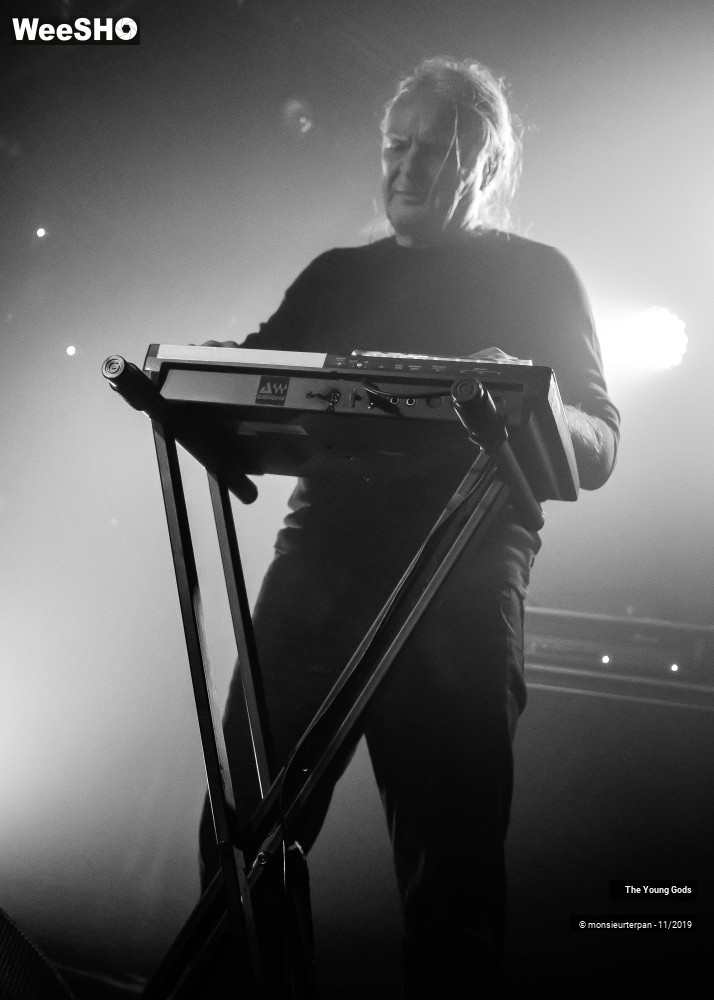 3/29 photos du spectacle The Young Gods