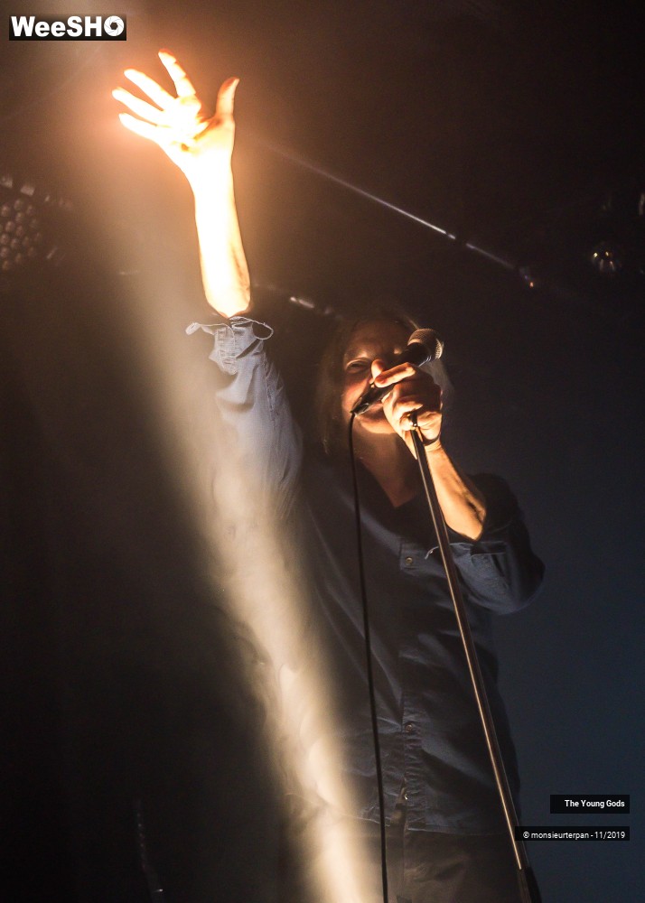 4/29 photos du spectacle The Young Gods