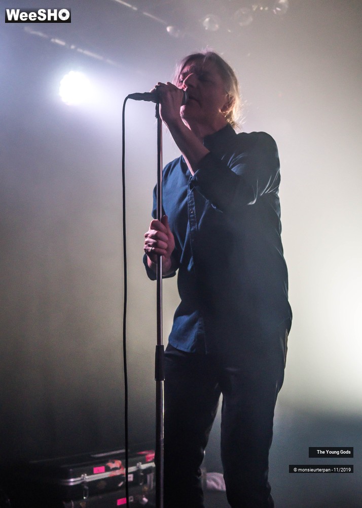 12/29 photos du spectacle The Young Gods