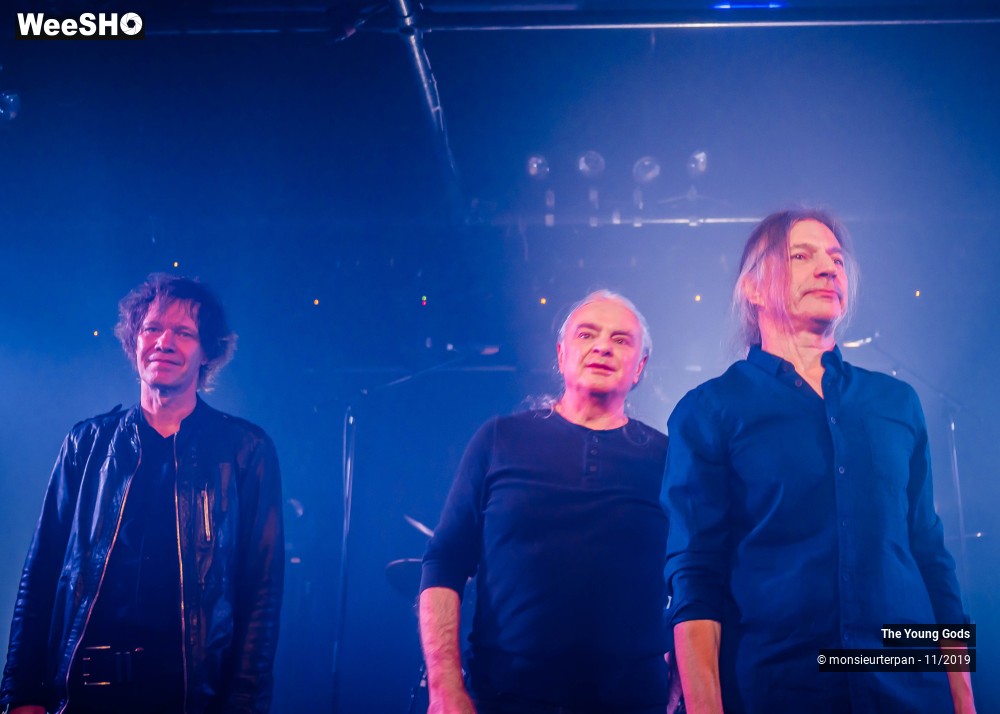 22/29 photos du spectacle The Young Gods