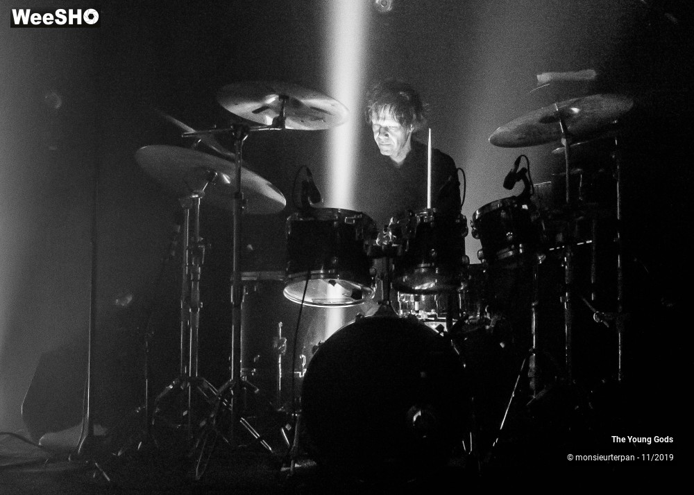 28/29 photos du spectacle The Young Gods
