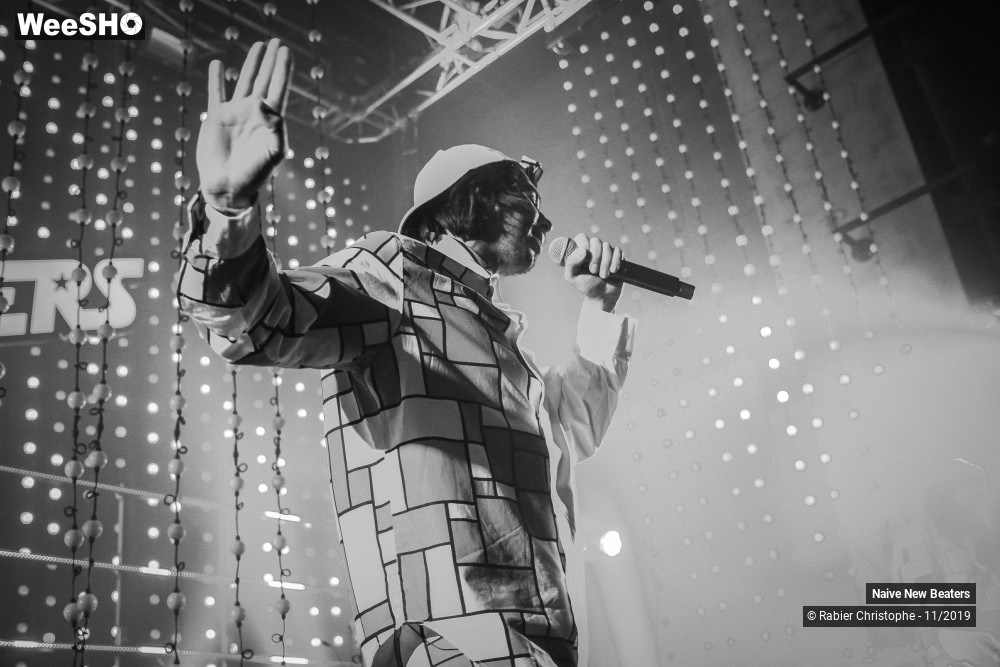 9/31 photos du spectacle Naive New Beaters