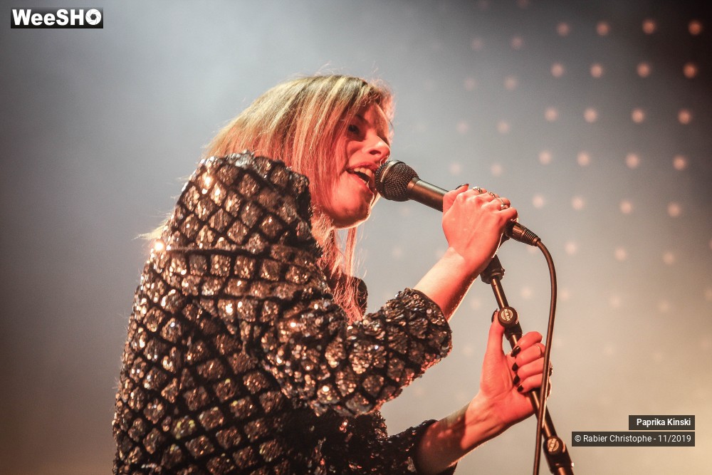 17/27 photos du spectacle Paprika Kinski