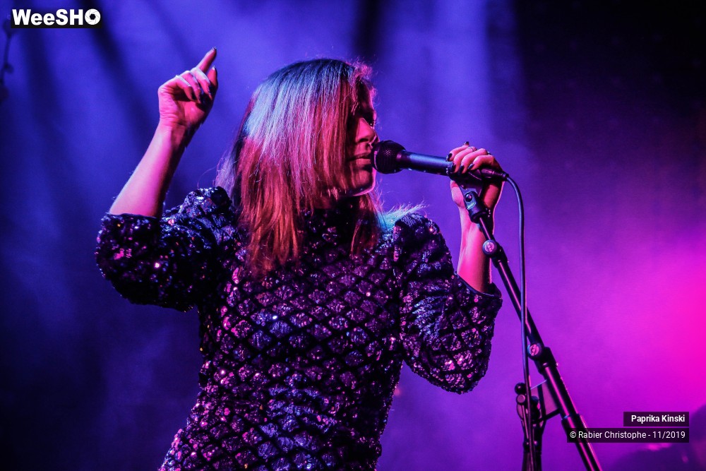 18/27 photos du spectacle Paprika Kinski