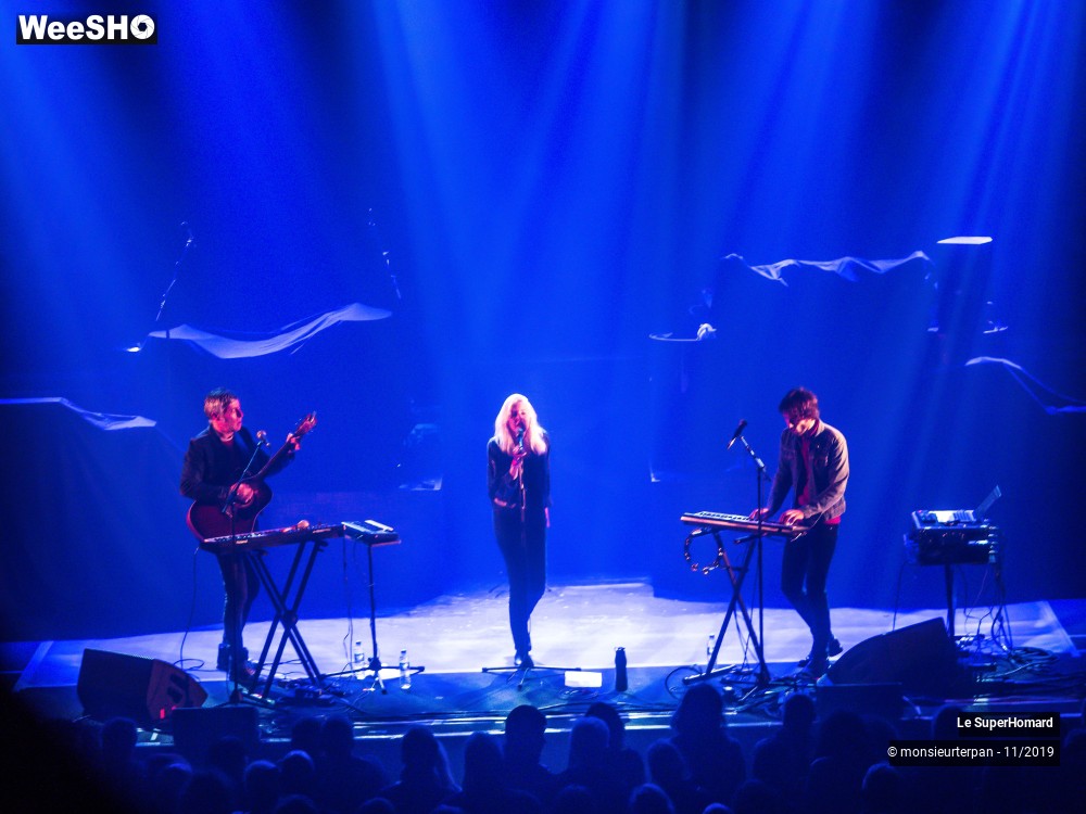 17/17 photos du spectacle Le SuperHomard