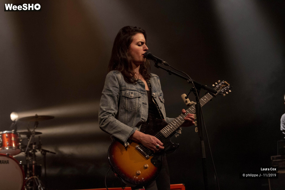 1/16 photos du spectacle Laura Cox