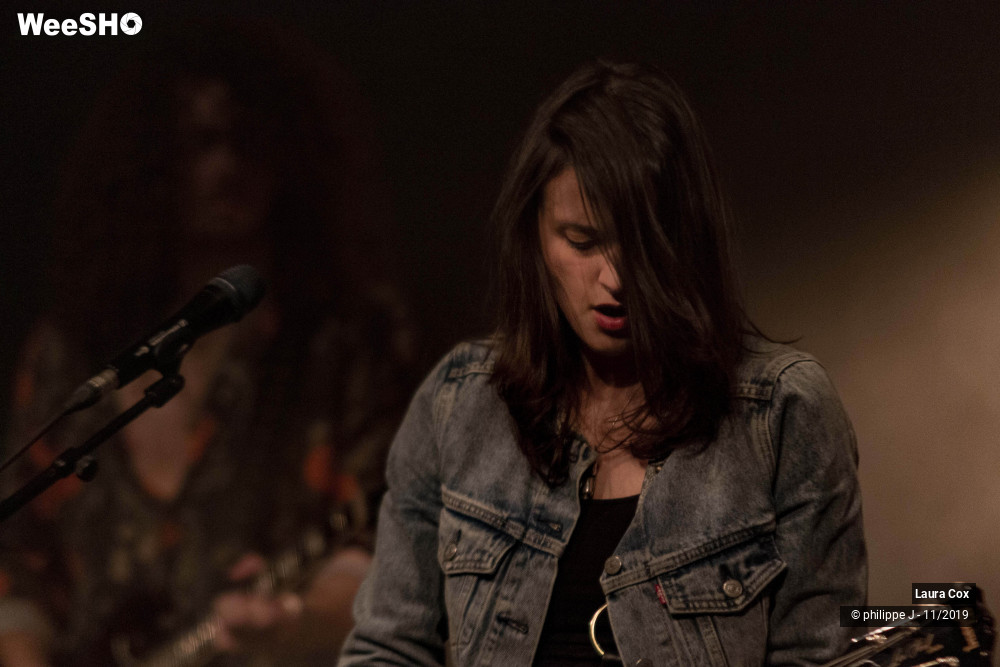 6/16 photos du spectacle Laura Cox