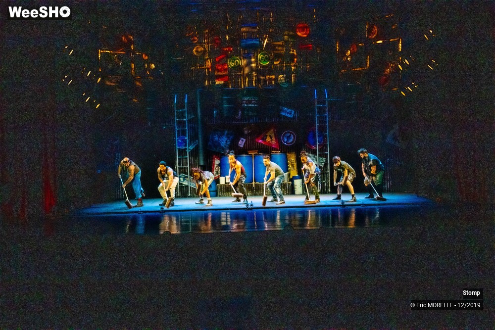 39/50 photos du spectacle Stomp