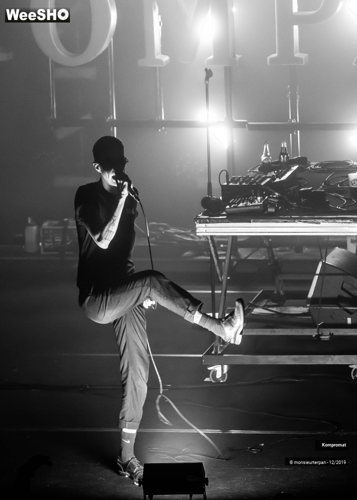 11/28 photos du spectacle Kompromat