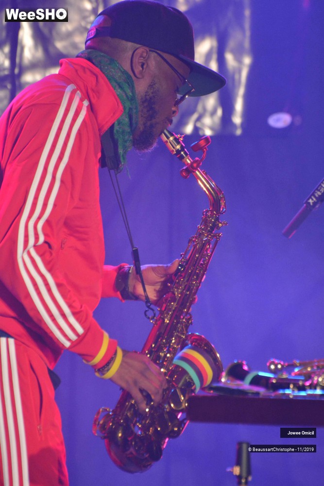 7/51 photos du spectacle Jowee Omicil