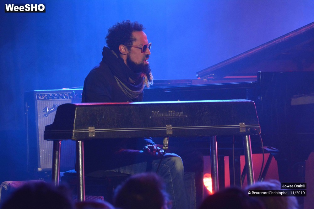 25/51 photos du spectacle Jowee Omicil
