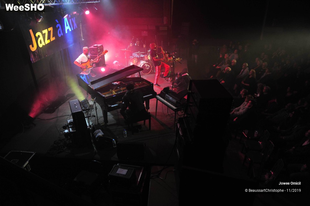 49/51 photos du spectacle Jowee Omicil