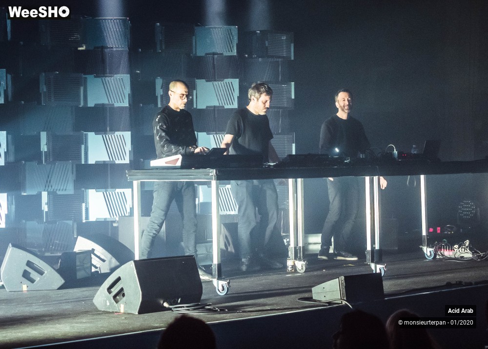 15/25 photos du spectacle Acid Arab