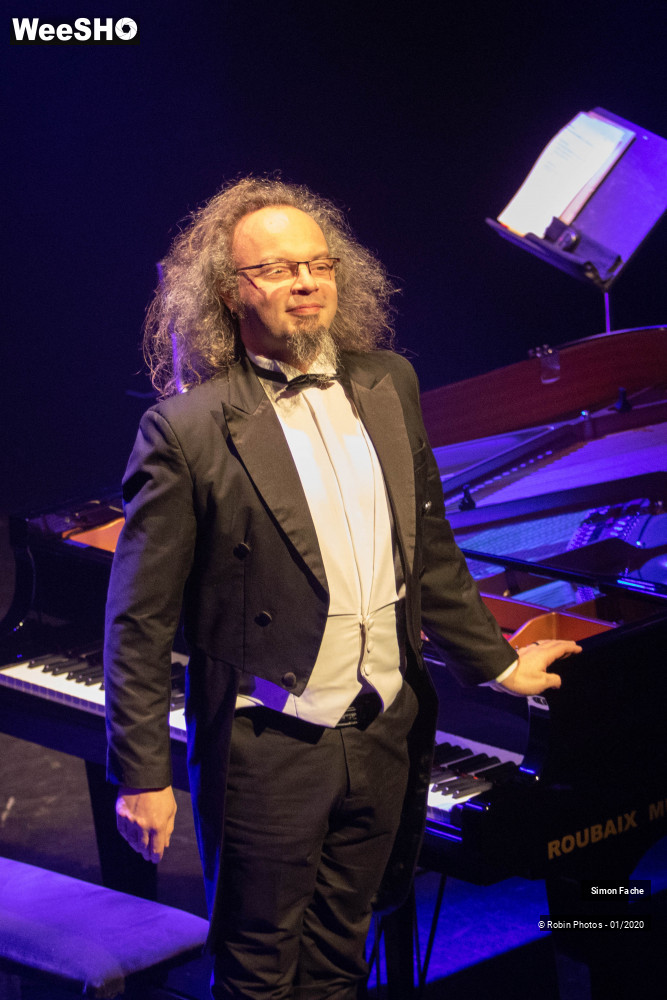 8/18 photos du spectacle Simon Fache