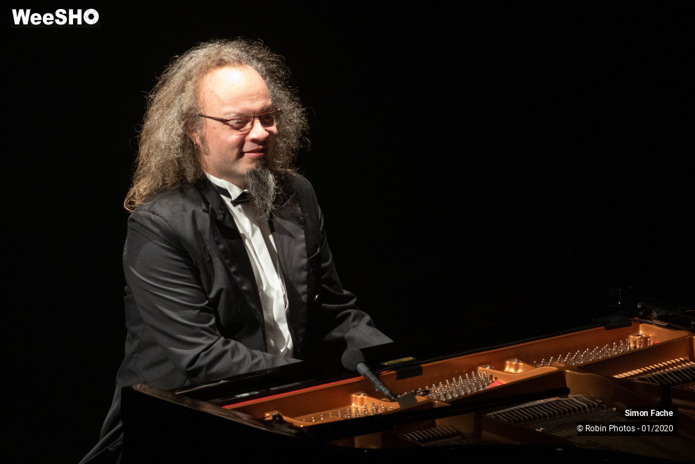 11/18 photos du spectacle Simon Fache