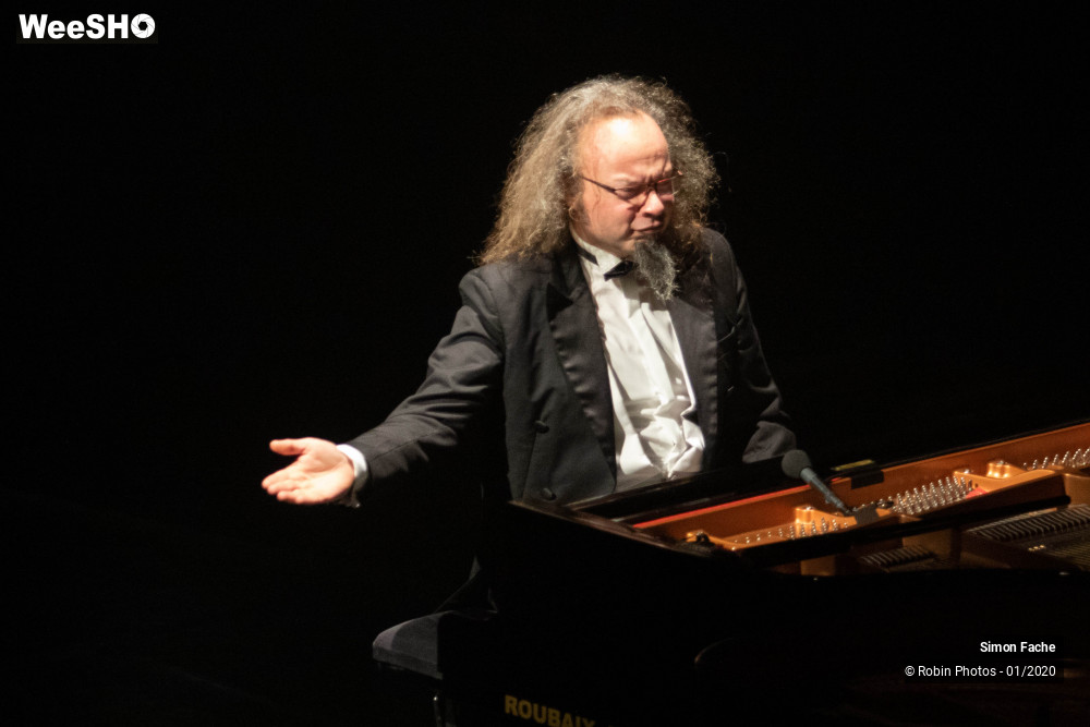 14/18 photos du spectacle Simon Fache