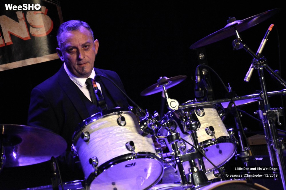 32/42 photos du spectacle Little Dan and His Wet Dogs