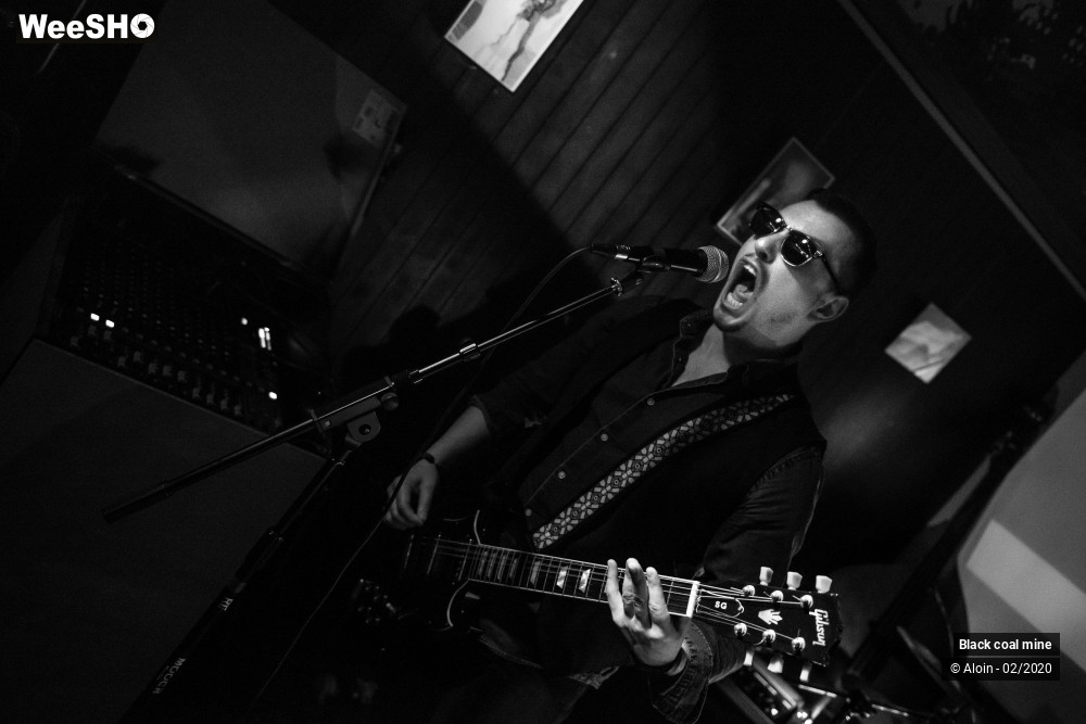 2/31 photos du spectacle Black coal mine