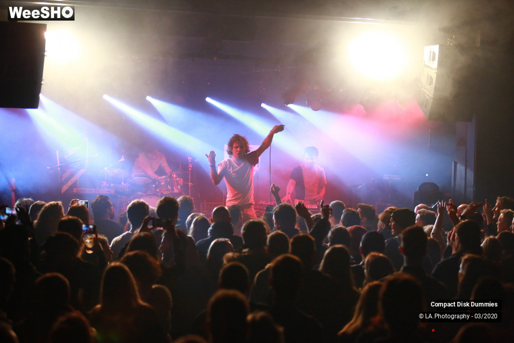 12/33 photos du spectacle Compact Disk Dummies