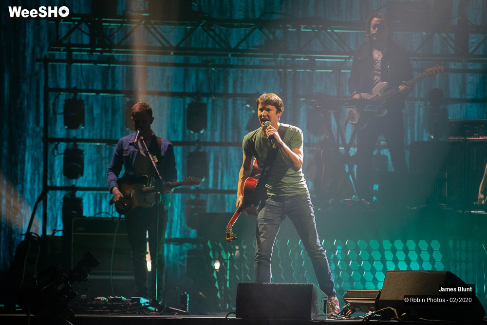 25/37 photos du spectacle James Blunt