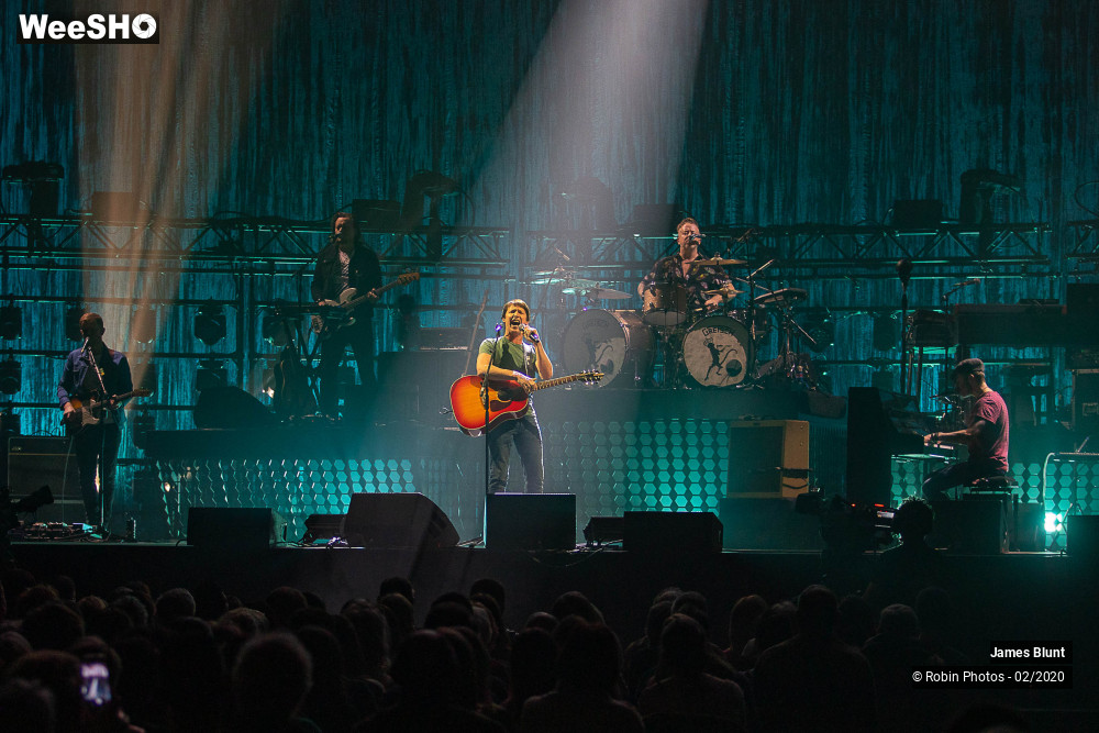 26/37 photos du spectacle James Blunt