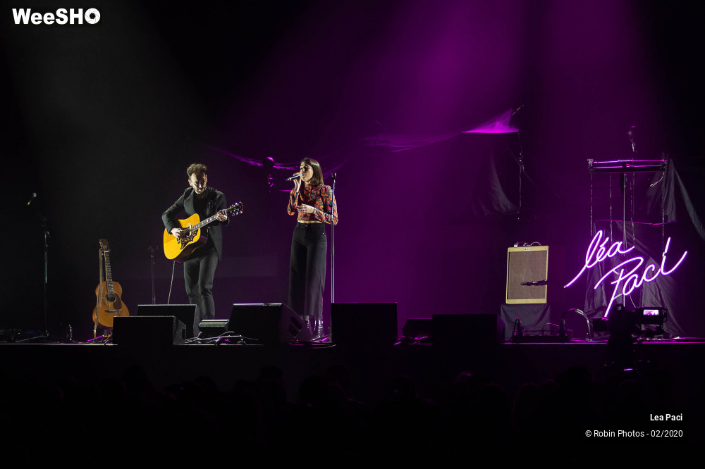 13/28 photos du spectacle Léa Paci