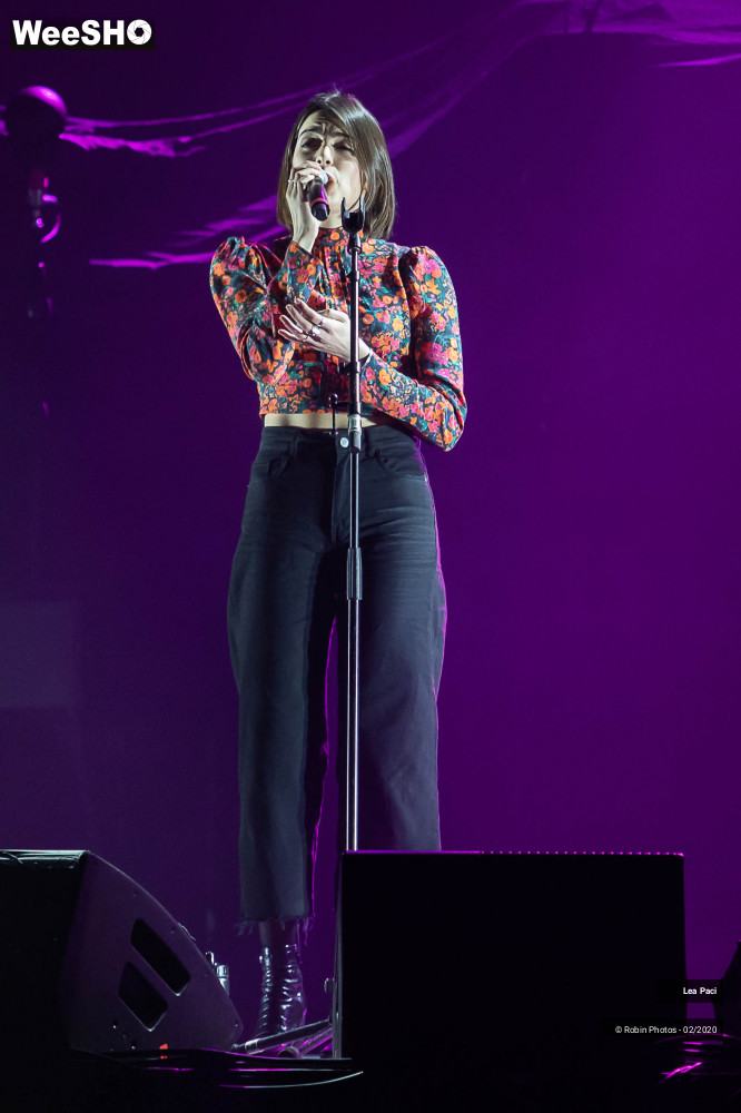 21/28 photos du spectacle Léa Paci