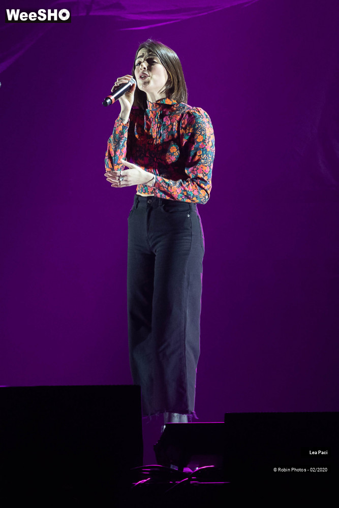 25/28 photos du spectacle Léa Paci