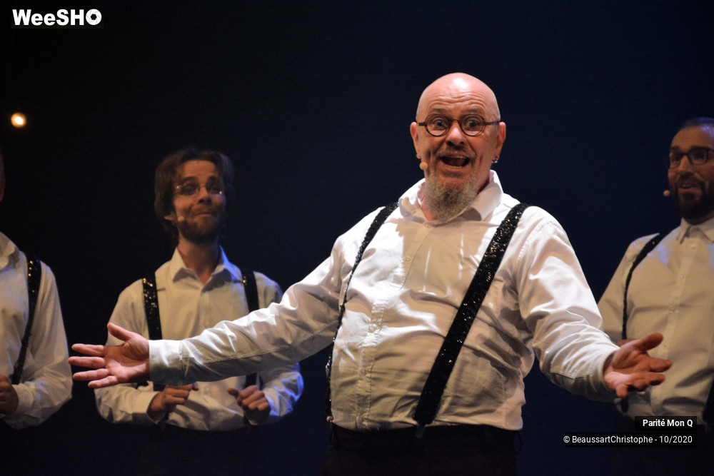 1/31 photos du spectacle PMQ-L'élégance voQale