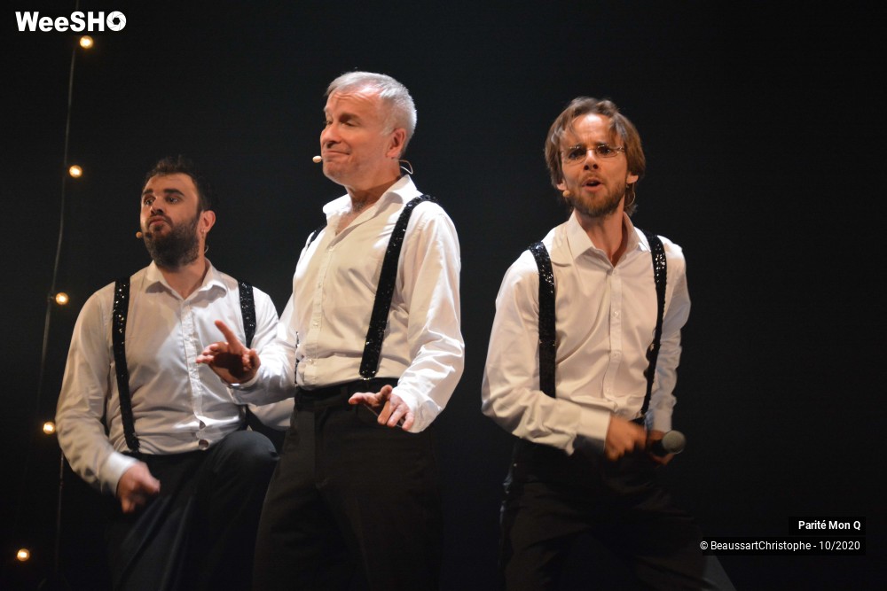 9/31 photos du spectacle PMQ-L'élégance voQale