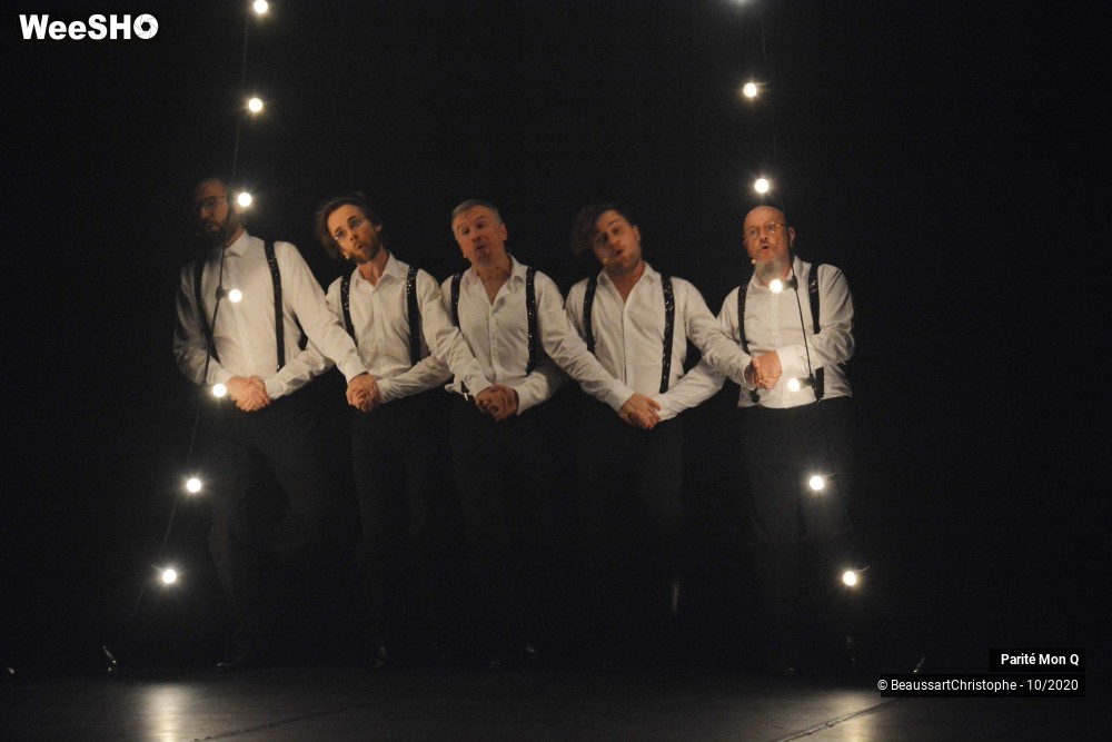 11/31 photos du spectacle PMQ-L'élégance voQale