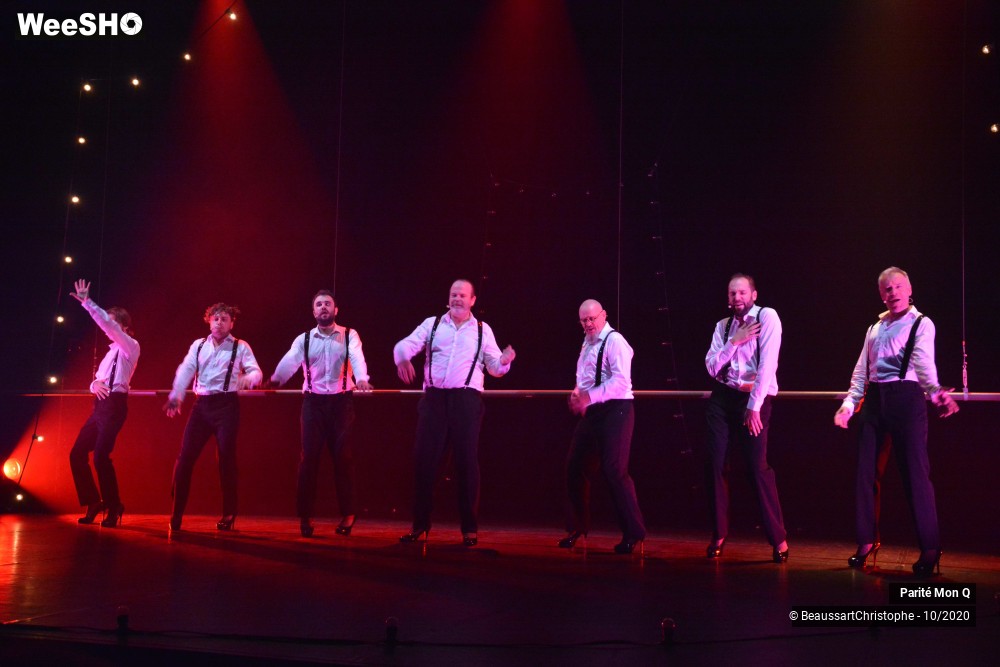 23/31 photos du spectacle PMQ-L'élégance voQale