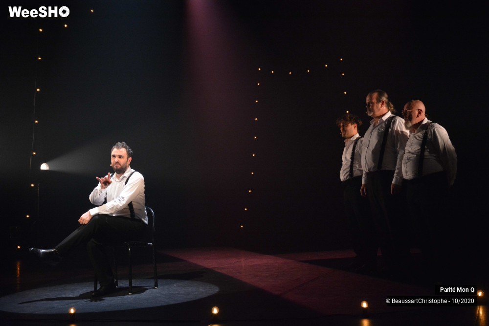 25/31 photos du spectacle PMQ-L'élégance voQale