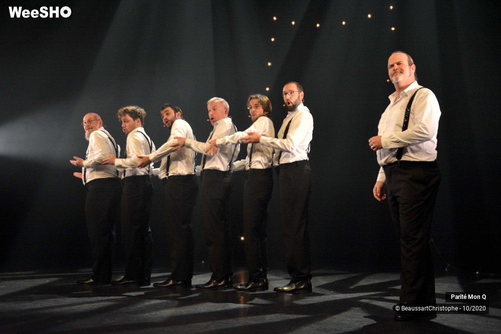 28/31 photos du spectacle PMQ-L'élégance voQale