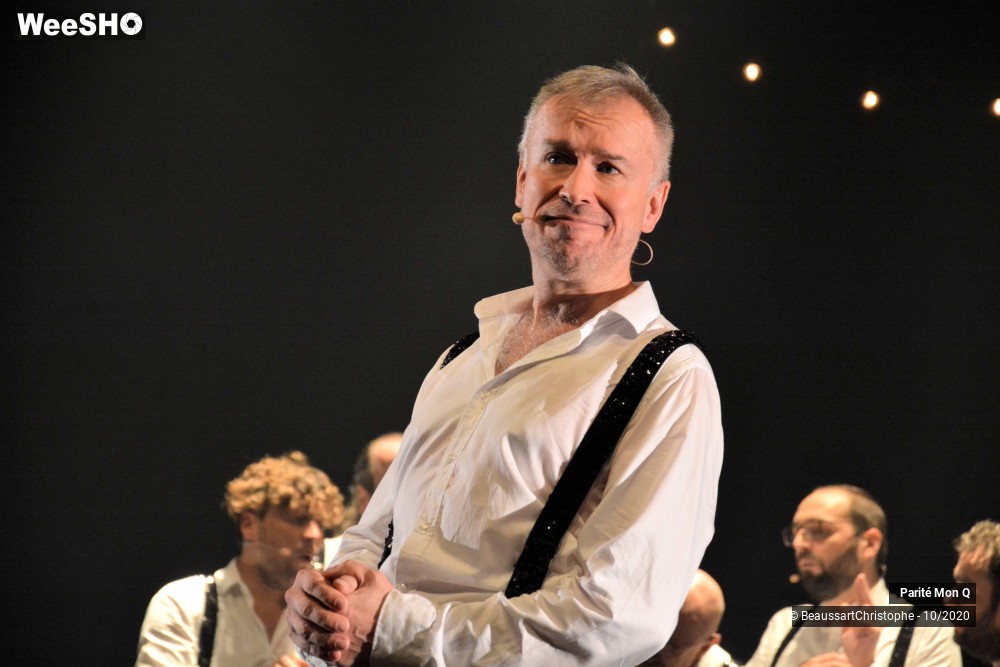 30/31 photos du spectacle PMQ-L'élégance voQale