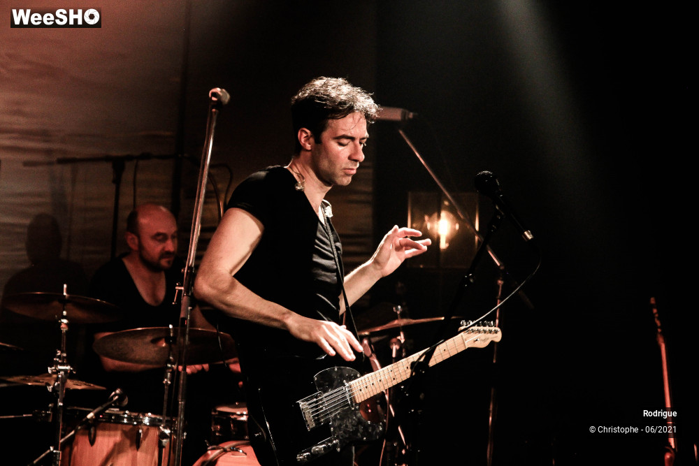 20/31 photos du spectacle Rodrigue