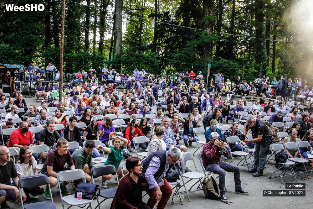 21/31 photos du spectacle Ambiance 2 à LaSemo 2021