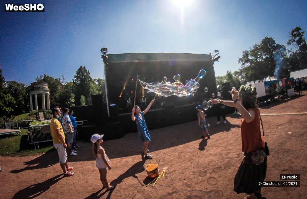 2/25 photos du spectacle Ambiance Festival Les Agités du Mélange