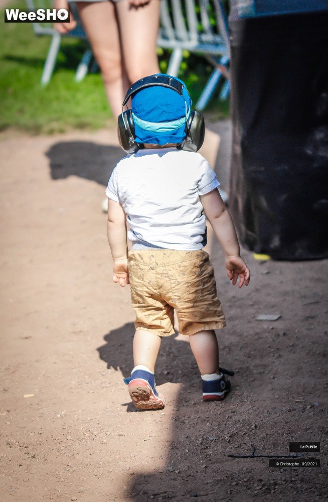 8/25 photos du spectacle Ambiance Festival Les Agités du Mélange