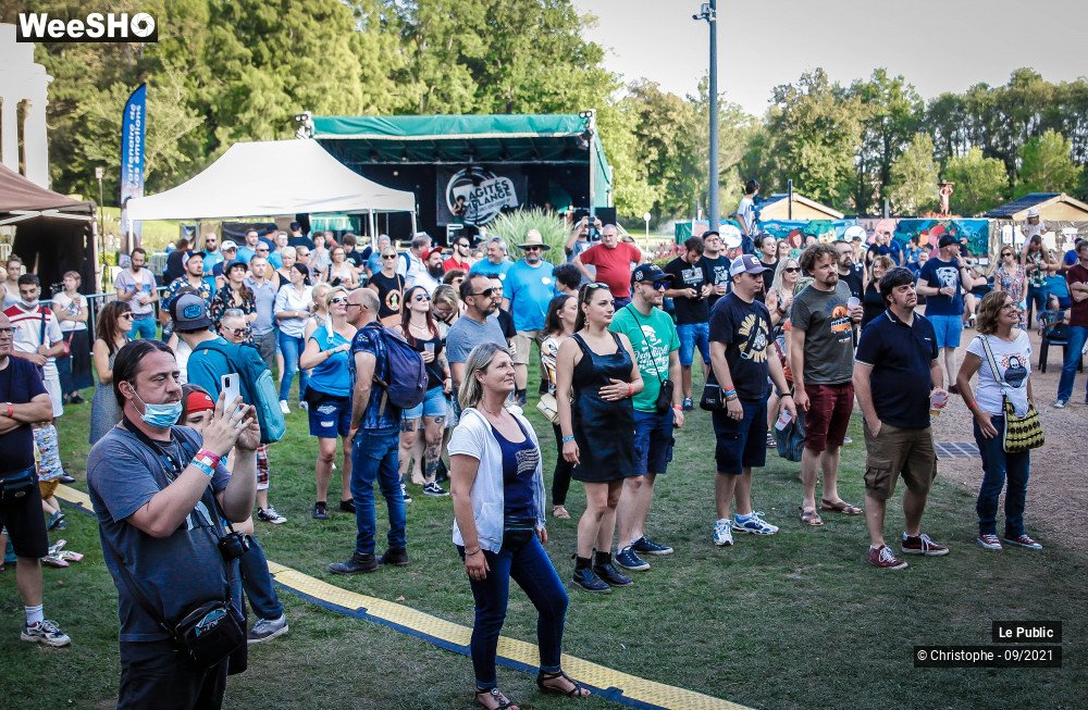 21/25 photos du spectacle Ambiance Festival Les Agités du Mélange