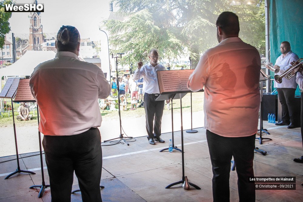 26/31 photos du spectacle Les trompettes du Hainaut