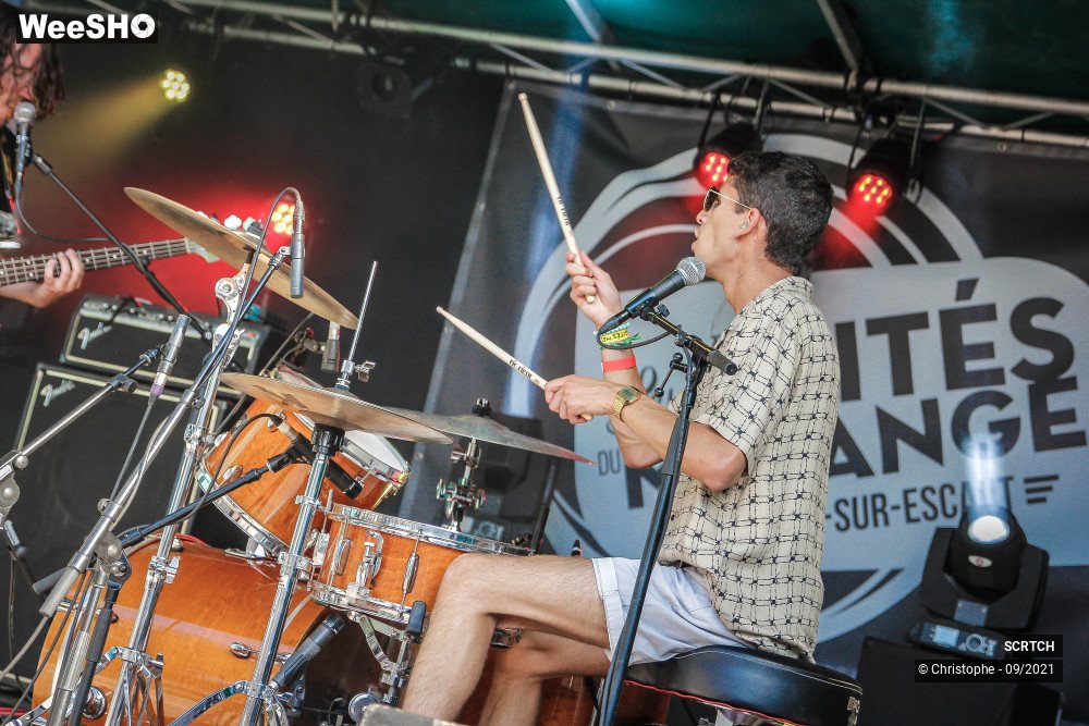 25/30 photos du spectacle SCRTCH