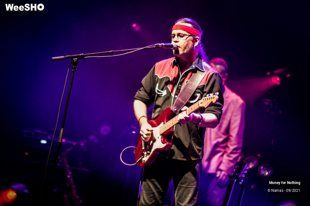 15/23 photos du spectacle Money for Nothing