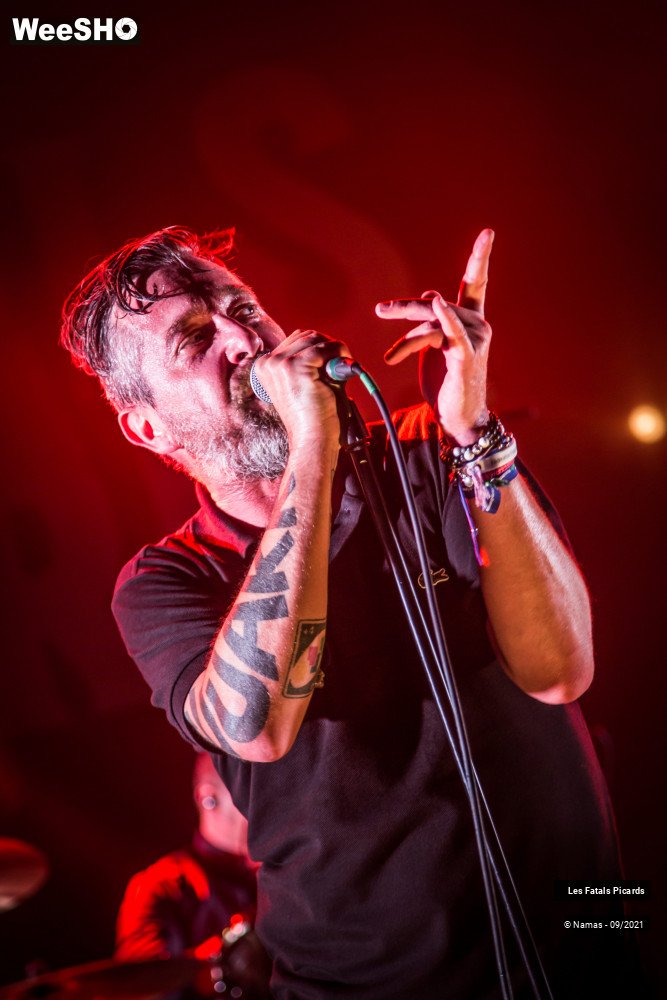 23/89 photos du spectacle Les Fatals Picards