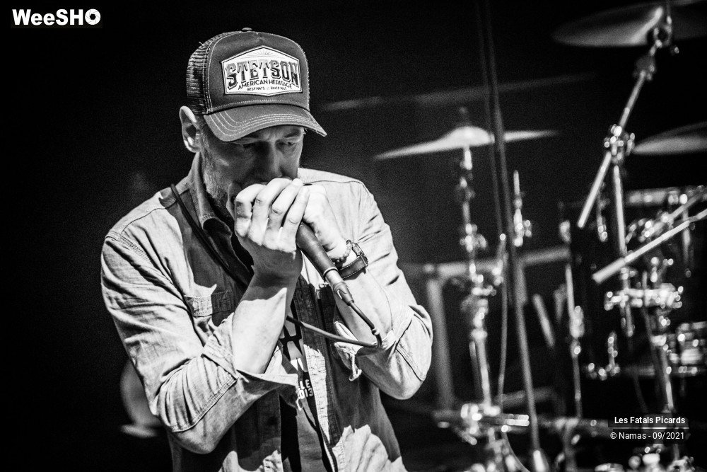 29/66 photos du spectacle Les Fatals Picards - Balances