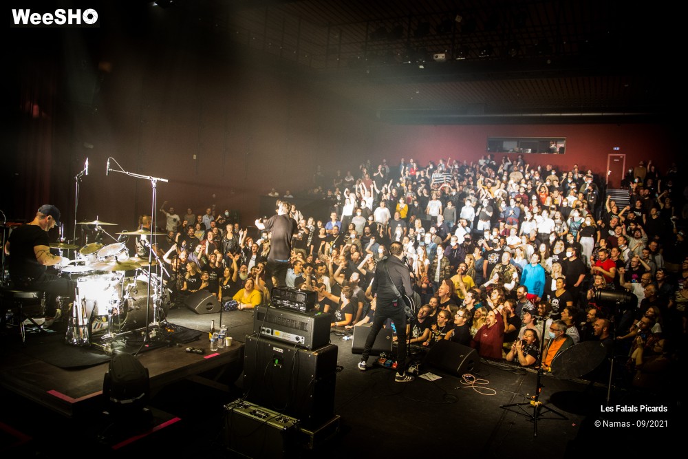 55/56 photos du spectacle Les Fatals Picards