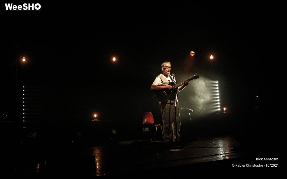 29/30 photos du spectacle Dick Annegarn